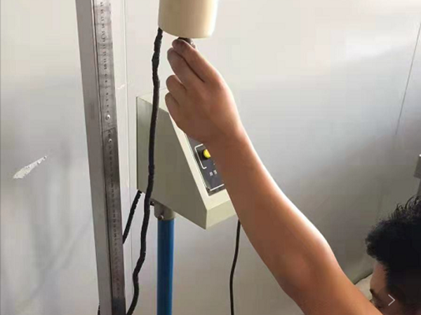 试验设备